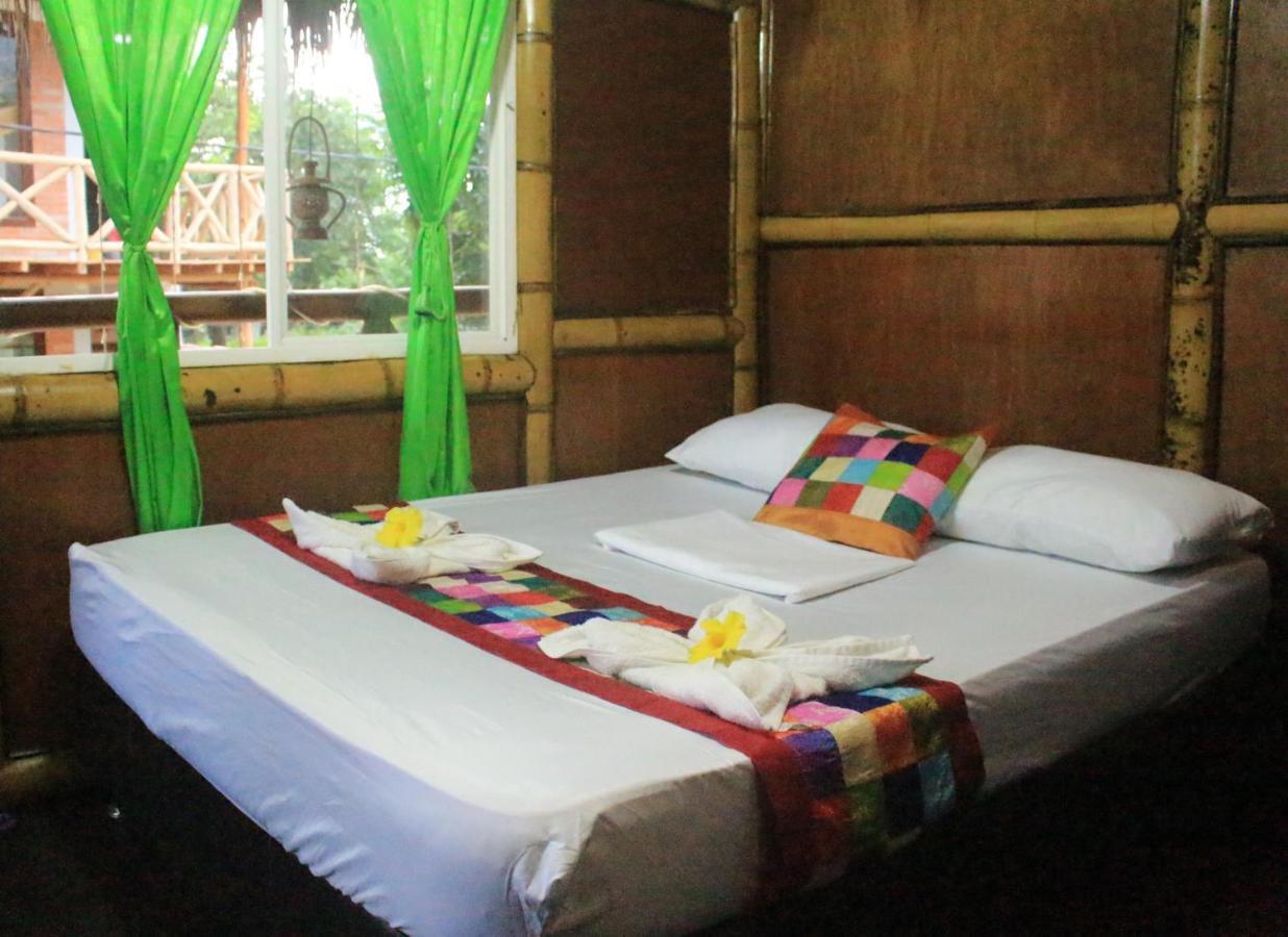 La Natura Hostel & Pool Palomino Exterior photo